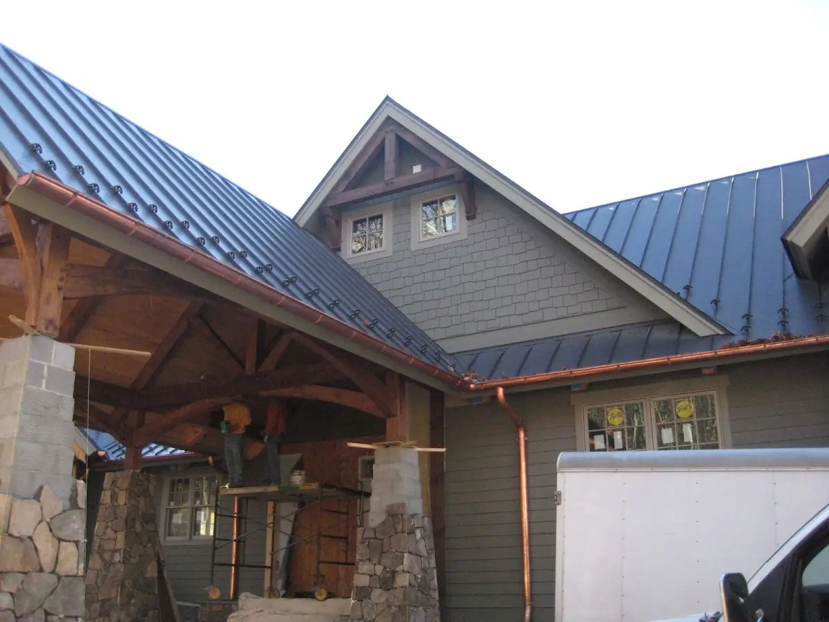 Craftsman Roofing team delivering quality roofing work in Greenland